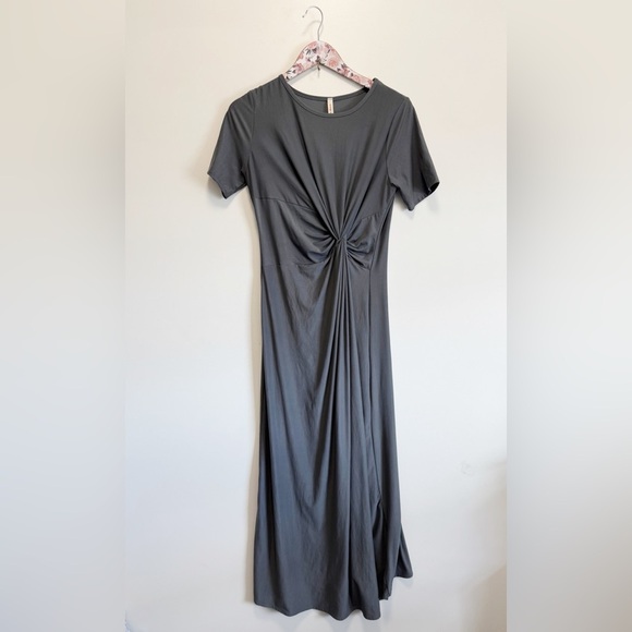 ORANGE CREEK Gray Knot Waist Maternity Maxi Dress S Small Short Sleeve - Picture 2 of 9